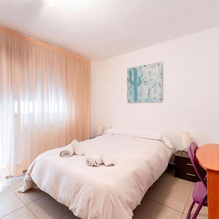 בנידורם Apartamento En El Centro A Un Minuto De La Playa מראה חיצוני תמונה