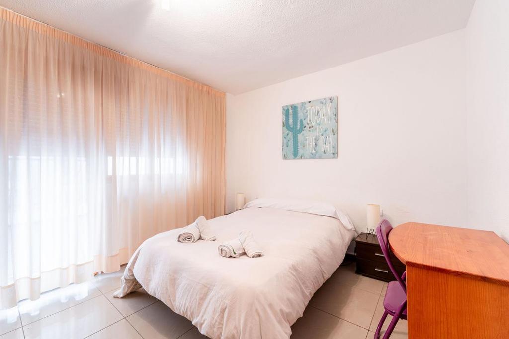 בנידורם Apartamento En El Centro A Un Minuto De La Playa מראה חיצוני תמונה