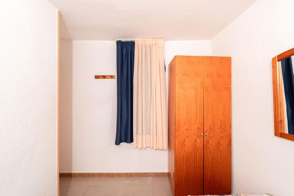 בנידורם Apartamento En El Centro A Un Minuto De La Playa מראה חיצוני תמונה